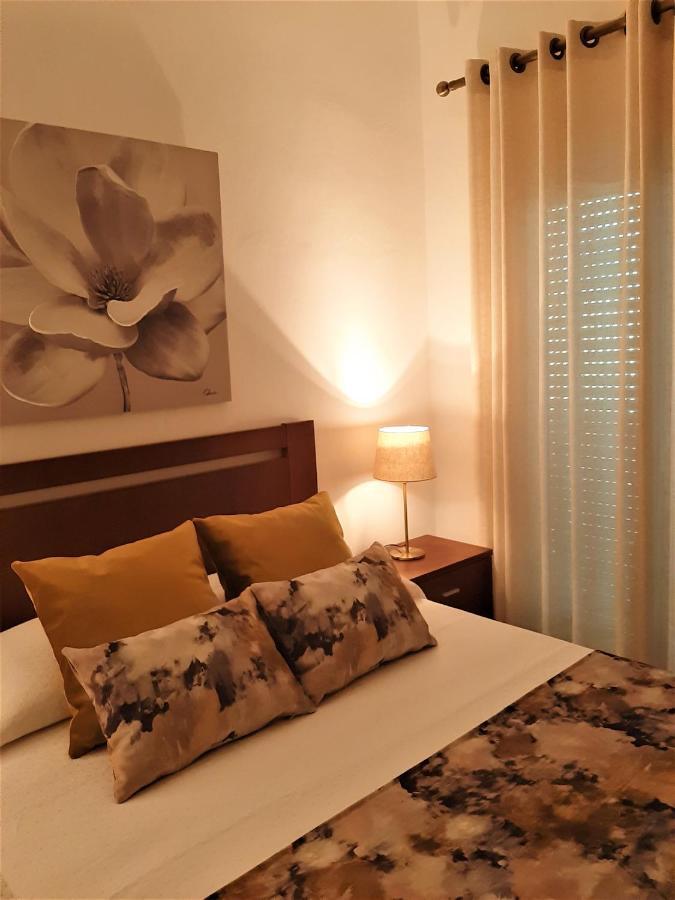 Alojamento Ferreira - Apartamento B Apartment Santiago do Cacem Luaran gambar